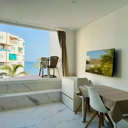 Daire Cristianos Must-see Beachfront Apartment, Stunning Views In Tenerife