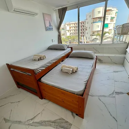 Cristianos Must-see Beachfront Apartment, Stunning Views In Tenerife * Los Cristianos